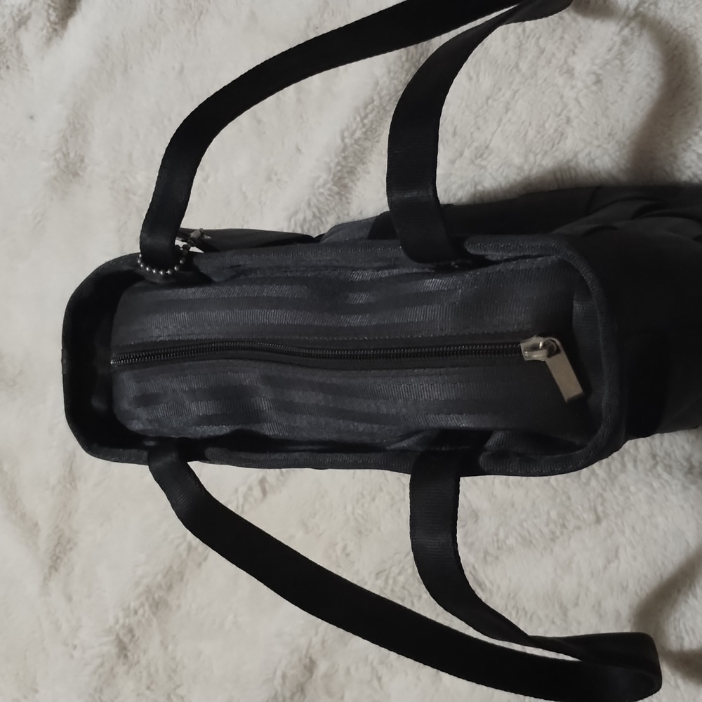 Black Harvey's Seatbelt bag - Picture 5 of 5